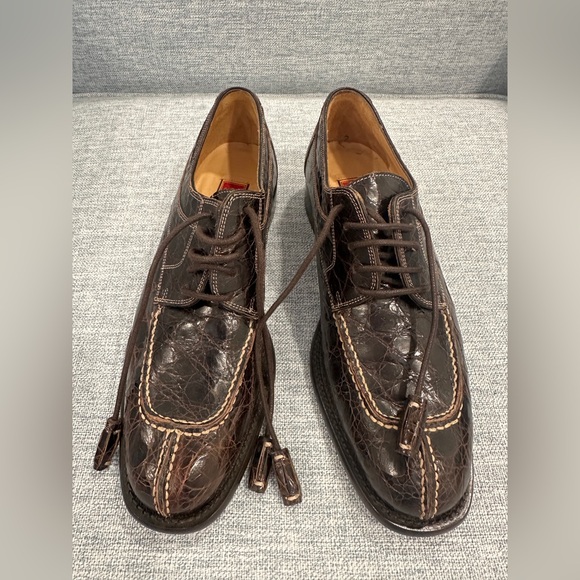 Cole Haan Dark Brown Crocodile Pattern Oxfords - Picture 2 of 7